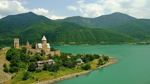 kazbegi2